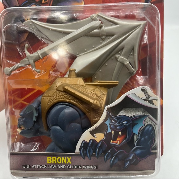 VINTAGE Kenner Gargoyles BRONX Action Figure with Attack Jaw and Wings 1995 - Picture 8 of 10